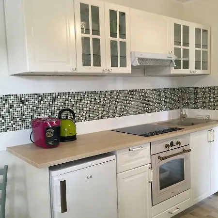 Ferienwohnung 2 شقة Mescherin